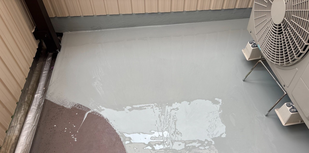 実際のベランダのウレタン防水施工写真